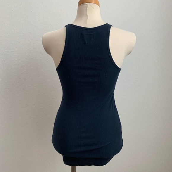 Hollister tank top (size M) - Picture 3 of 4